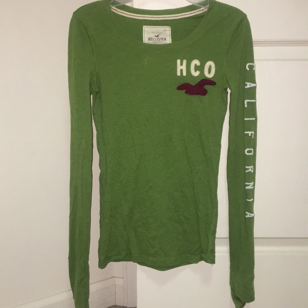 Green long sleeve shirt